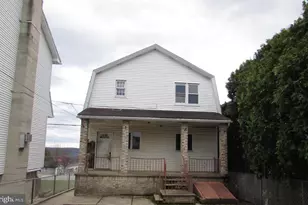 437 E Melrose St, Marion Heights, PA 17832 - Photo 2