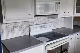502 W Girard St, Mount Carmel, PA 17851 - Photo 16