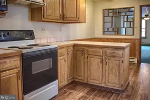 143 S Maple St, Mount Carmel, PA 17851 - Photo 6