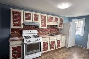 316 S Maple St, Mt Carmel, PA 17851 - Photo 6