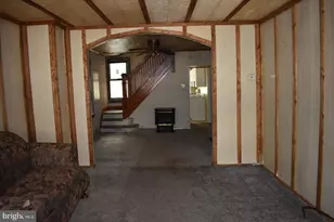 45 S Market St, Shamokin, PA 17872 - Photo 4