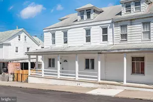 335 W 6th St, Mount Carmel, PA 17851 - Photo 30