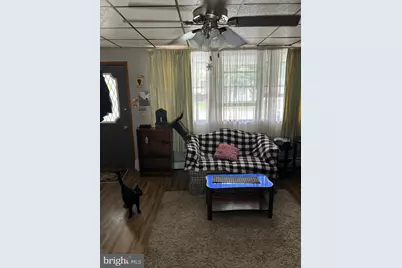 136 S Market Street, Shamokin, PA 17872 - Photo 4