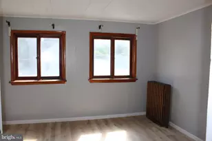 148 N Locust St, Mount Carmel, PA 17851 - Photo 14