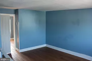 148 N Locust St, Mount Carmel, PA 17851 - Photo 12