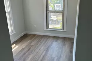 338 S Market St, Shamokin, PA 17872 - Photo 10