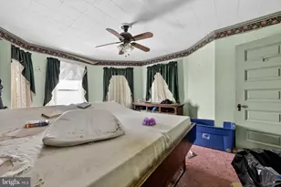 726 E Dewart St, Shamokin, PA 17872 - Photo 28