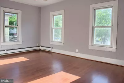 27 Sheridan Street N, Coal Township, PA 17866 - Photo 8