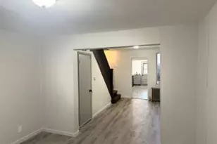 21 N Rock St, Shamokin, PA 17872 - Photo 2