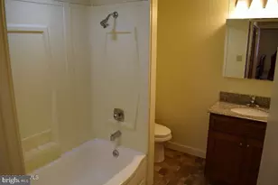 123 Center St, Milton, PA 17847 - Photo 6