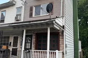454 S Pearl St, Shamokin, PA 17872 - Photo 2