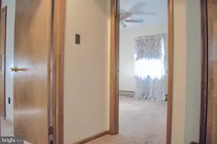418 5th W, Mount Carmel, PA 17851 - Photo 14