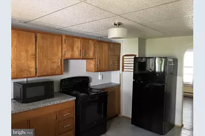 918 W Wood Street, Coal Township, PA 17866 - Photo 6