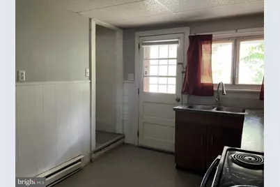 918 W Wood Street, Coal Township, PA 17866 - Photo 8