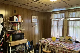 916 W Wood St, Coal Township, PA 17866 - Photo 6