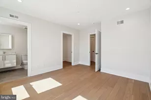 2006 Renaissance Walk, Philadelphia, PA 19145 - Photo 36