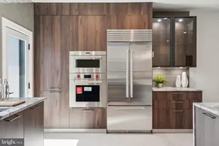 2006 Renaissance Walk, Philadelphia, PA 19145 - Photo 22