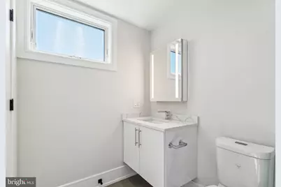 2006 Renaissance Walk, Philadelphia, PA 19145 - Photo 38