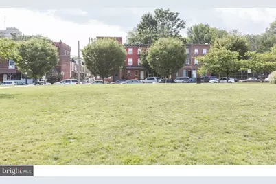 318 N 32nd Street, Philadelphia, PA 19104 - Photo 2