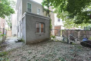 318 N 32nd St, Philadelphia, PA 19104 - Photo 18