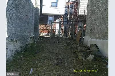 3923 N Percy Street, Philadelphia, PA 19140 - Photo 2