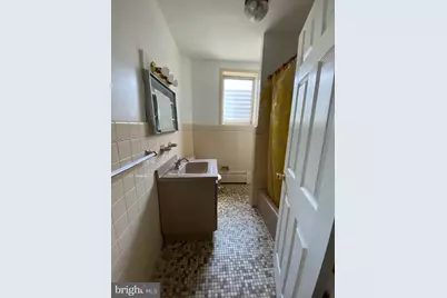 2046 Bridge Street, Philadelphia, PA 19124 - Photo 4