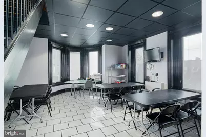 2337 S 13th Street, Philadelphia, PA 19148 - Photo 20