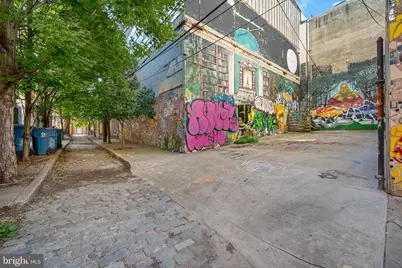 325 Bainbridge Street, Philadelphia, PA 19147 - Photo 16