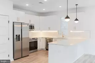 719 N 16th St, Philadelphia, PA 19130 - Photo 8