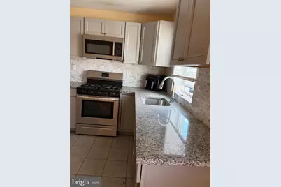 1127 E Cheltenham Avenue, Philadelphia, PA 19124 - Photo 6
