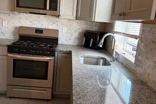 1127 E Cheltenham Ave, Philadelphia, PA 19124 - Photo 6