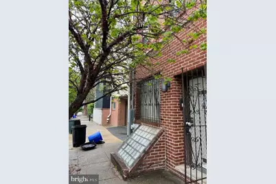 225 Green Street, Philadelphia, PA 19123 - Photo 2