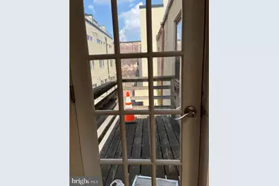 225 Green Street, Philadelphia, PA 19123 - Photo 8