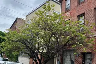 225 Green St, Philadelphia, PA 19123 - Photo 1