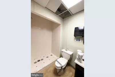 600 S 9th Street #BASEMENT UNIT, Philadelphia, PA 19147 - Photo 26