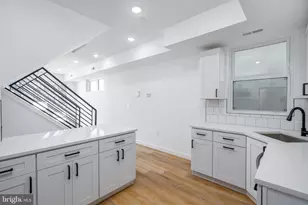 1729 Francis St, Philadelphia, PA 19130 - Photo 8