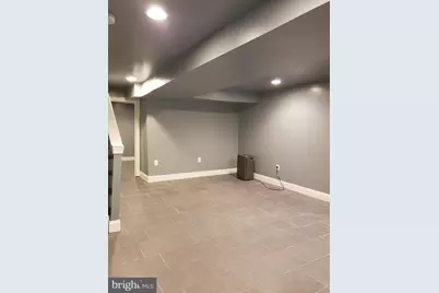 2050 E Cambria Street, Philadelphia, PA 19134 - Photo 10