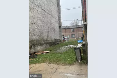 2823 N Van Pelt Street, Philadelphia, PA 19132 - Photo 2