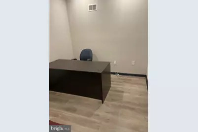 6523 Elmwood Avenue, Philadelphia, PA 19142 - Photo 26