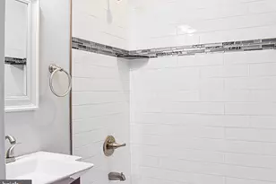 2440 W Jefferson St, Philadelphia, PA 19121 - Photo 26