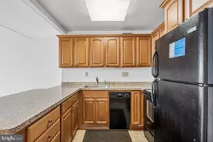224 W Rittenhouse Square, Philadelphia, PA 19103 - Photo 6