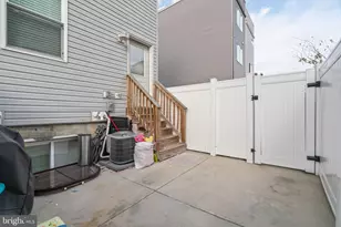 2537 N Howard St, Philadelphia, PA 19133 - Photo 8