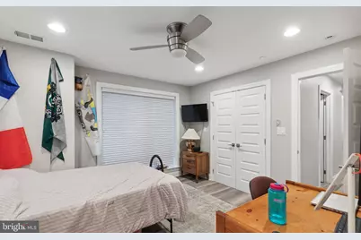 1419 Poplar Street, Philadelphia, PA 19130 - Photo 6