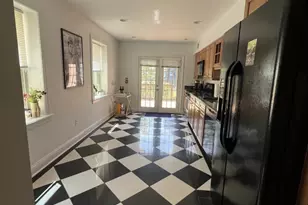 2022 Fitzwater St, Philadelphia, PA 19146 - Photo 10