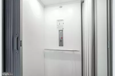 2002 Renaissance Walk # 2, Philadelphia, PA 19145 - Photo 60