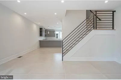 2002 Renaissance Walk # 2, Philadelphia, PA 19145 - Photo 24