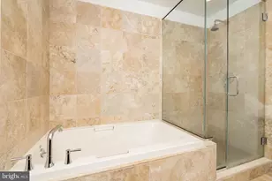 22 S Front St, Philadelphia, PA 19106 - Photo 20