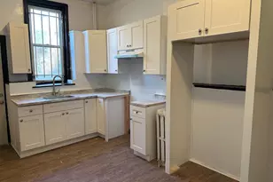 320 S 56th St, Philadelphia, PA 19143 - Photo 8