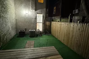 1415 Lombard St, Philadelphia, PA 19146 - Photo 10