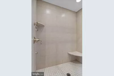 124 Bainbridge Street, Philadelphia, PA 19147 - Photo 32